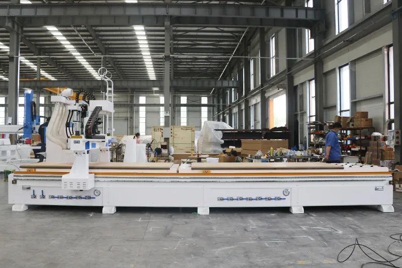 1328-Four-process-CNC-Woodworking-Router1