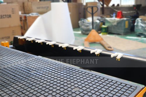 2030-linear-atc-cnc-router5