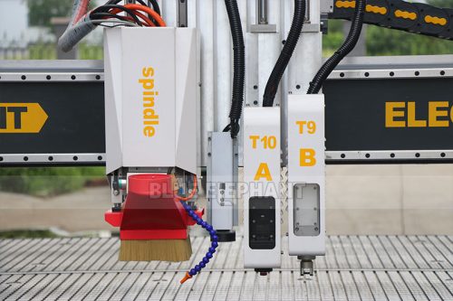 2133-ATC-CNC-with-Oscillating-knife2