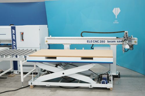 280HG Computer Panel Saw with Automatic Loading Platform 1