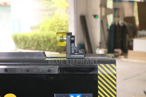 3-axis-cnc-router7-1