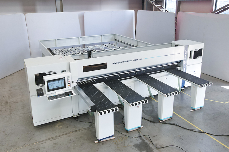 420 Computerized Beam Saw Automatic Panel Saw for Wood-2