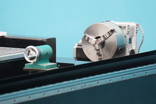 Most-Popular-1530-Rotary-Axis-CNC-Router-with-Horizontal-Spindle-and-Linear-tool-magazine2.