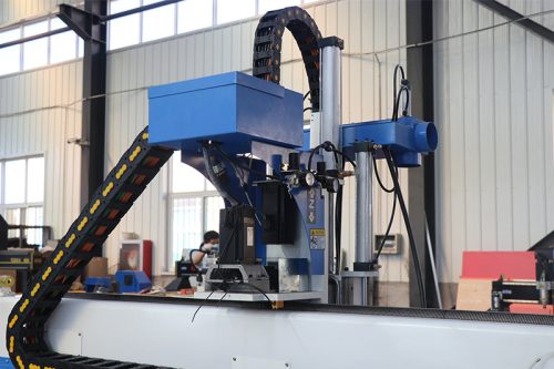 Three-Heads-1530-CNC-Engraving-Machinery-for-Wooden-Furnitur1