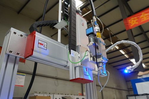 automatic-laser-welding-machine-4