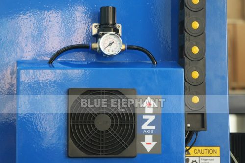 detail-for-customized-size-1325-atc-cnc-wood-cutting-machine-7