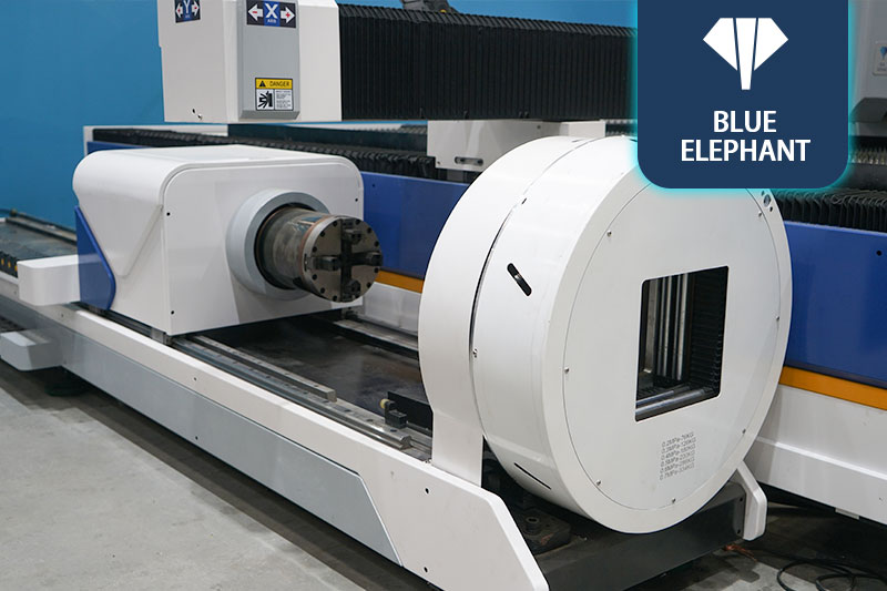 fiber laser steel cutting machine1