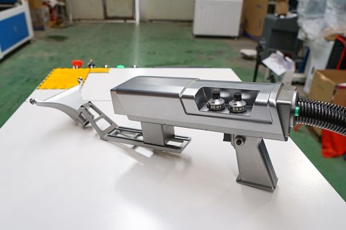 handheld-fiber-laser-cleaning-machine5